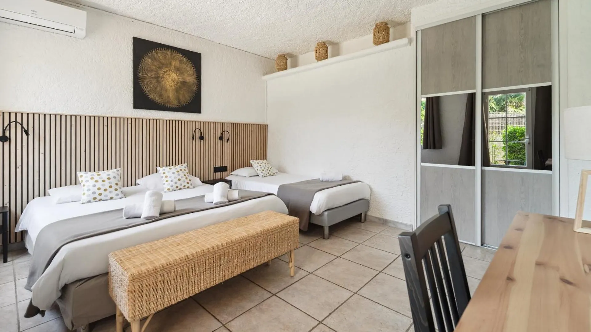 Hotel La Nartelle Sainte-Maxime 3*,